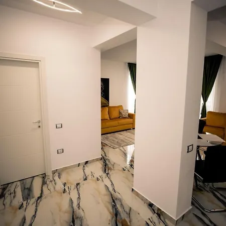 Luxury Eral-apartmente شقة كونستانتا